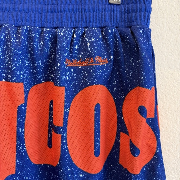 Mitchell & Ness Denver Broncos Shorts size XLarge NWT - Picture 9 of 9